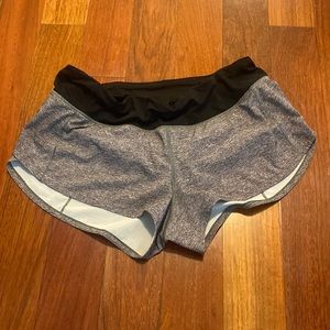 Lululemon Speed Up 2.5” lined running shorts heather/black